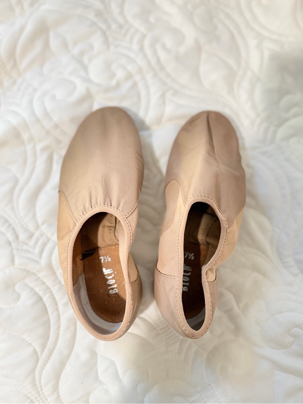 Bloch Jazz shoes, Tan Leather Slip-On Jazz Dance Shoes Split Sole